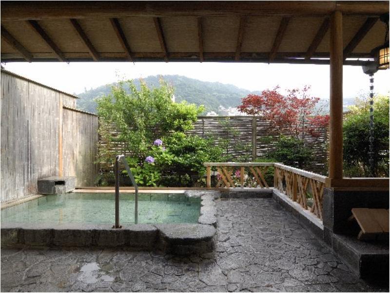 Ryokan Tachibana Atami  Ngoại thất bức ảnh